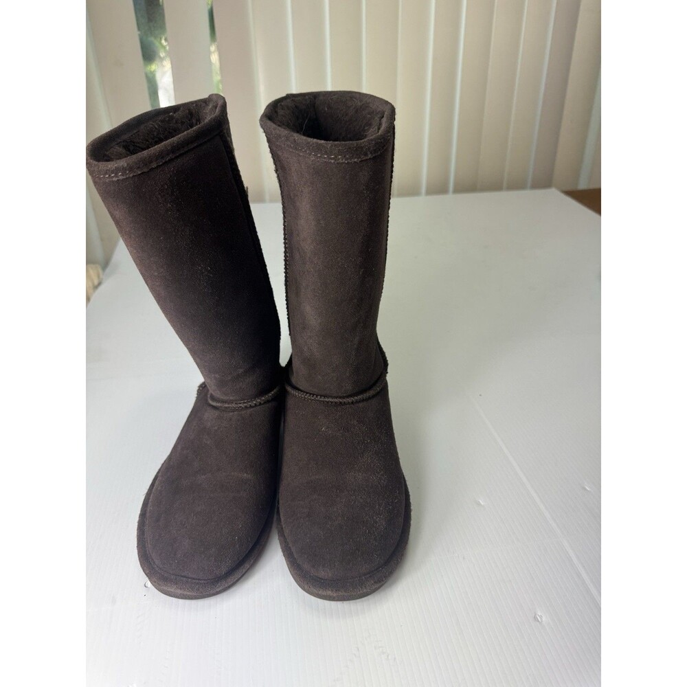 BEARPAW Women’s Tall Brown Suede Shearling Lined Winter Boots Size 8